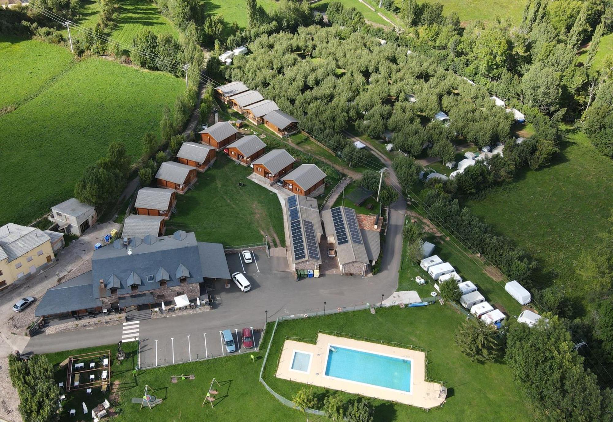 Bungalows Laspaules Campsite *